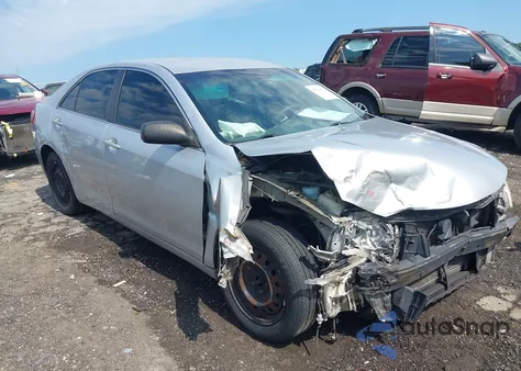 2007 Toyota Camry Ce/Le/Se/Xle z USA, uszkodzony, nr VIN 4T1BE46K37U185346